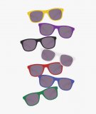 Gafas de sol en colores variados